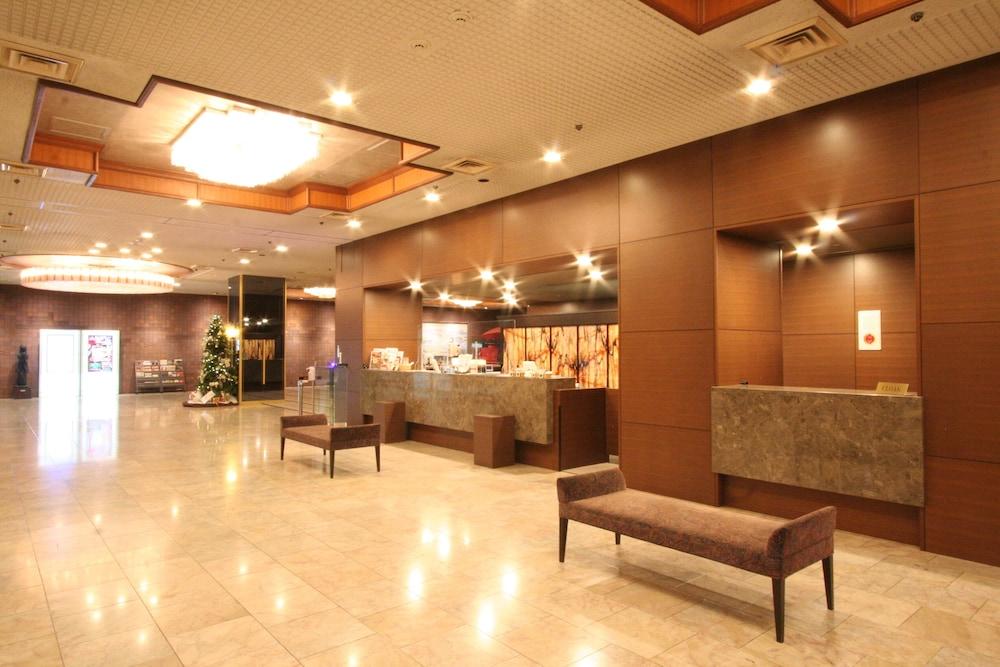 Okayama Plaza Hotel Exterior foto