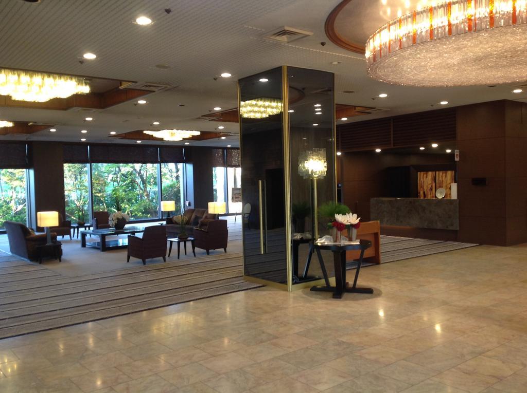 Okayama Plaza Hotel Exterior foto